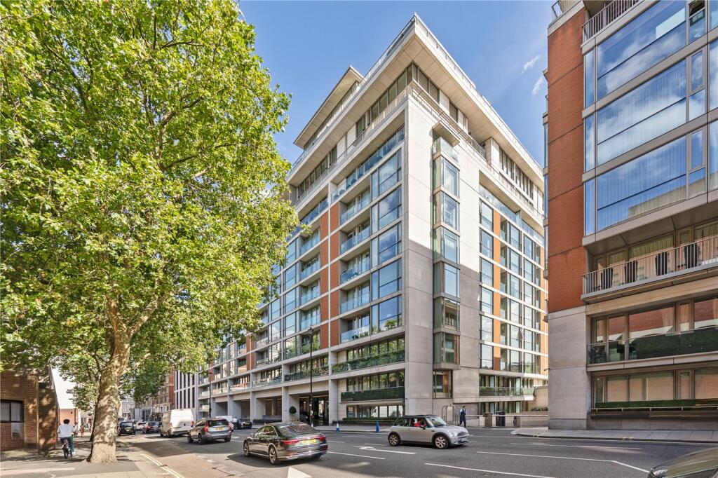 5 bedroom penthouse for sale in The Knightsbridge Apartments, 199 Knightsbridge, London, SW7